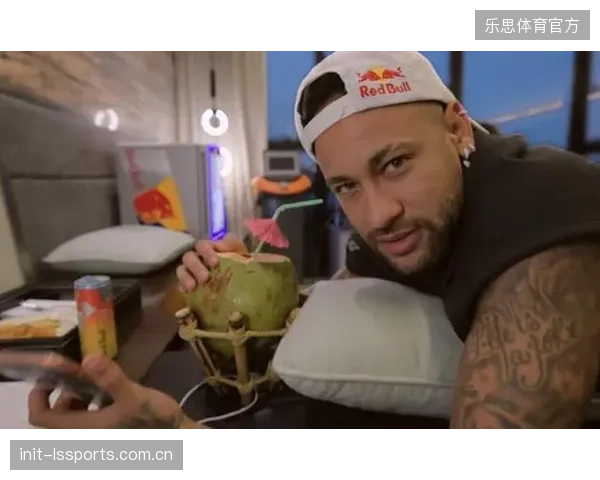 C组迎来世界前十强强对话，内马尔伤缺或将改变巴西队原有进攻战术体系。